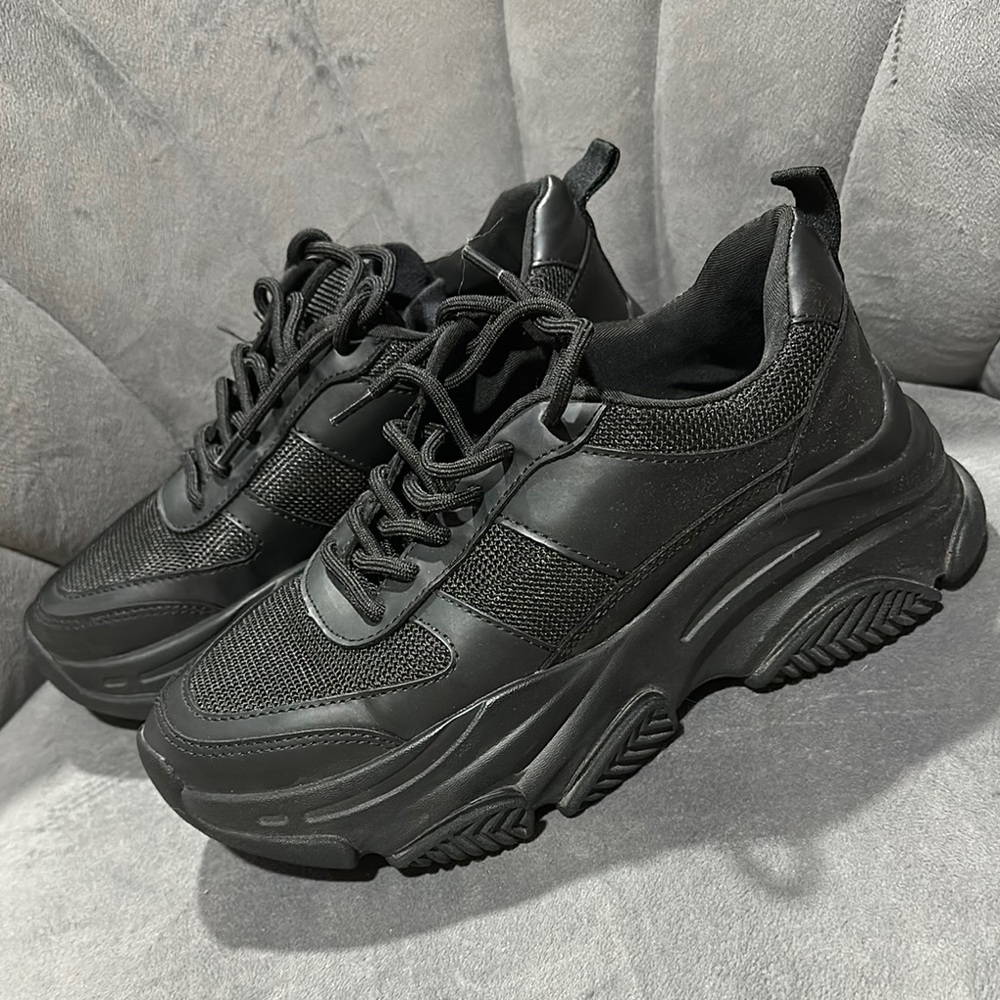 Steve Madden Black Mesh Sneakers